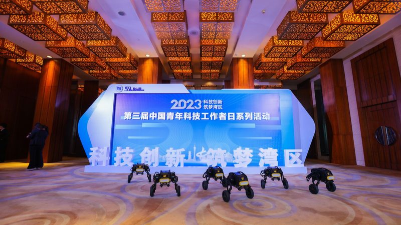 互联网技术产品经理：岗位职责解析与职业发展**
